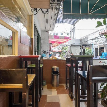 Royal Express Inn Bangkok Exteriör bild
